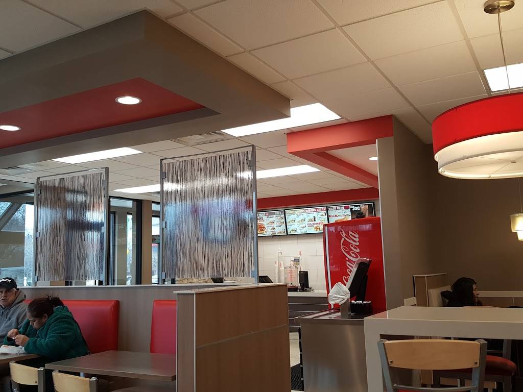 Burger King | restaurant | 3728 S Archer Ave, Chicago, IL 60632, USA | 7738901516 OR +1 773-890-1516