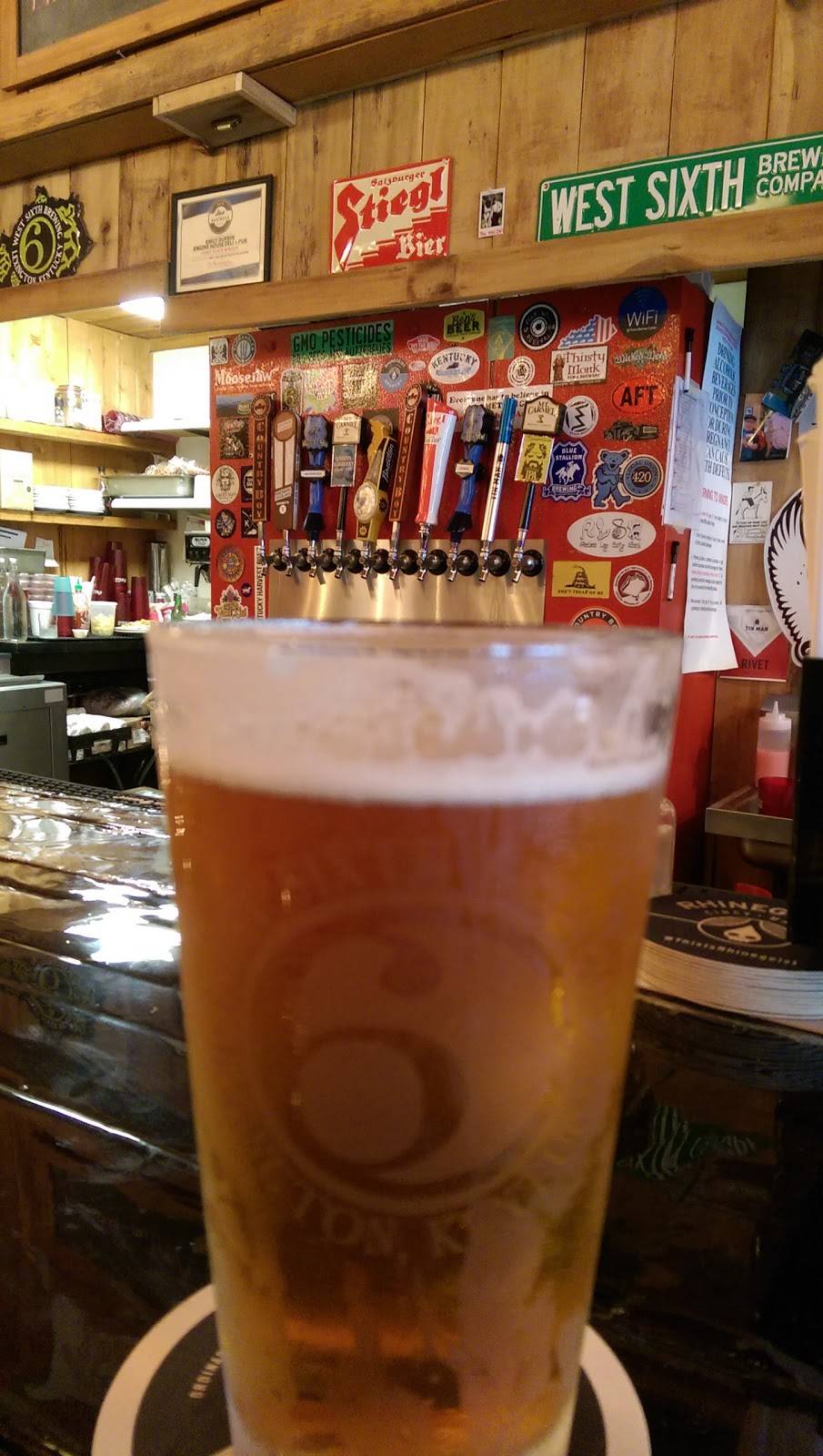 Engine House Pizza Pub | restaurant | 9 W Lexington Ave, Winchester, KY 40391, USA | 8597370560 OR +1 859-737-0560