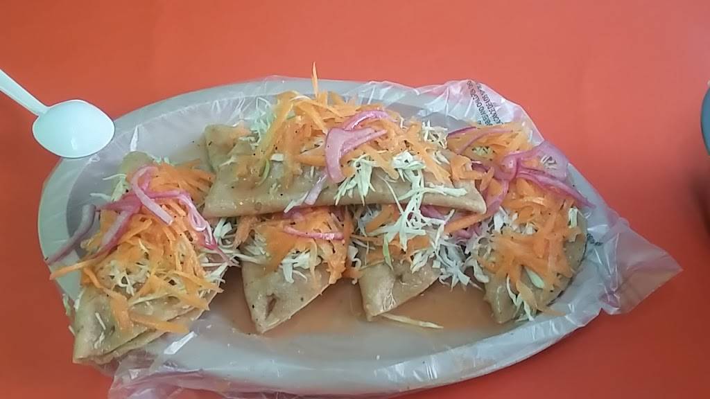 Los sabrosos al horno | restaurant | Pob Delejido Francisco Villa, Tijuana, B.C., Mexico | 016643405423 OR +52 664 340 5423