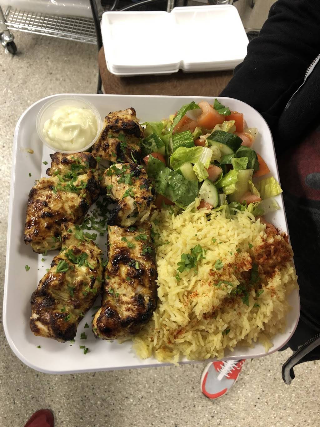 Georgian Shawarma | restaurant | 249 W Dundee Rd, Buffalo Grove, IL 60089, USA | 8474771937 OR +1 847-477-1937