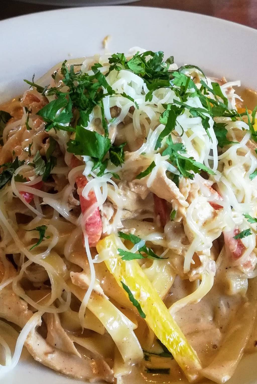 J. Alexanders Redlands Grill | restaurant | 913 N Dale Mabry Hwy, Tampa, FL 33609, USA | 8133549006 OR +1 813-354-9006