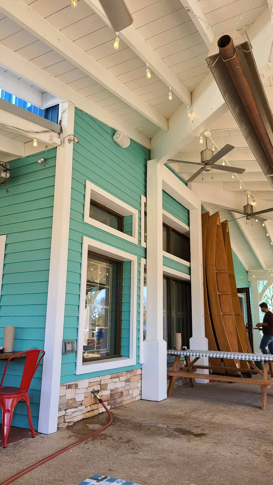 St. Argyles Cajun Kitchen & Pirogue Sales | restaurant | 421 US-377, Argyle, TX 76226, USA | 9402402774 OR +1 940-240-2774