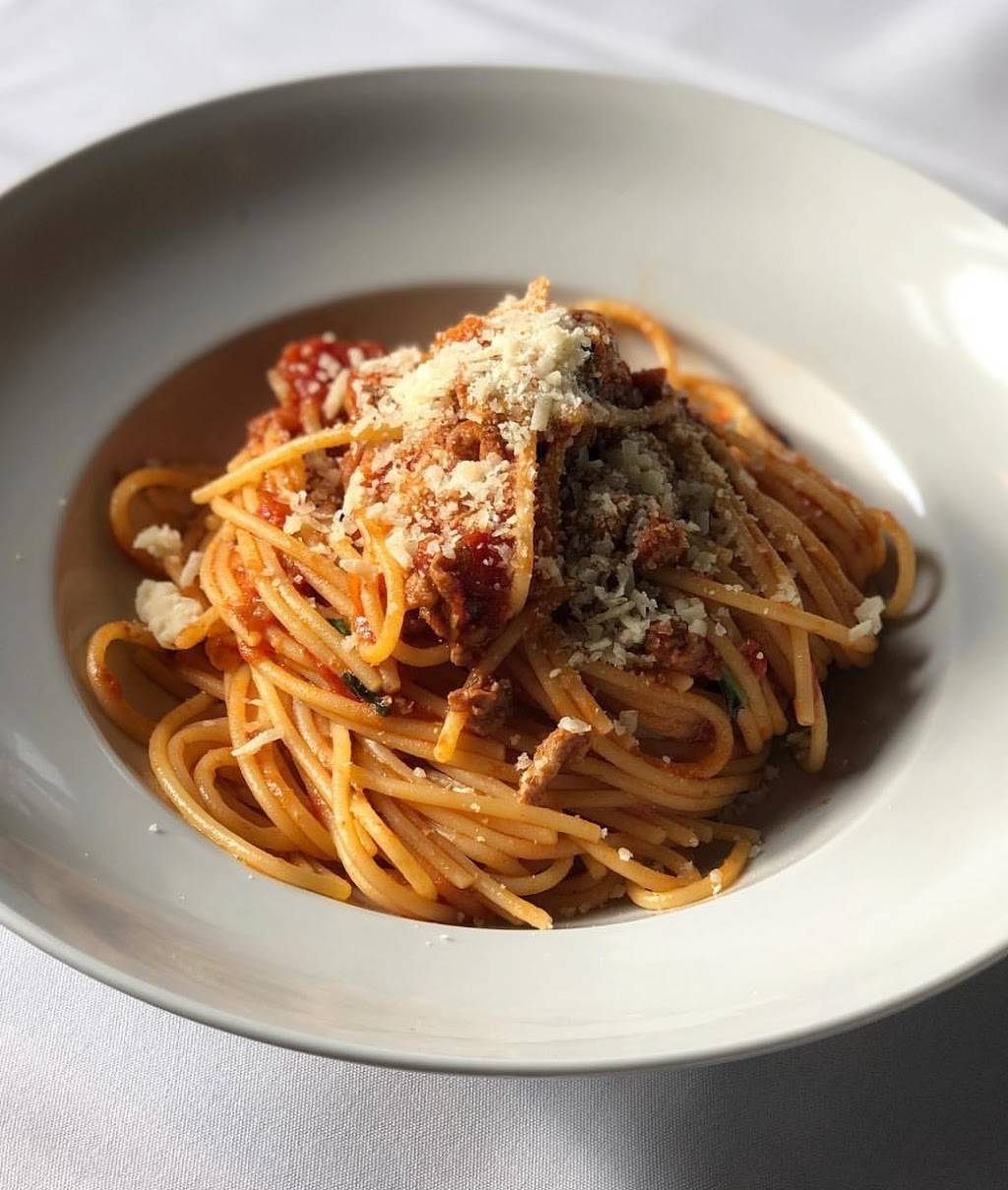 Ivy Ristorante | restaurant | 587 Oxford St E, London, ON N5Y 3H9, Canada | 5196017707 OR +1 519-601-7707