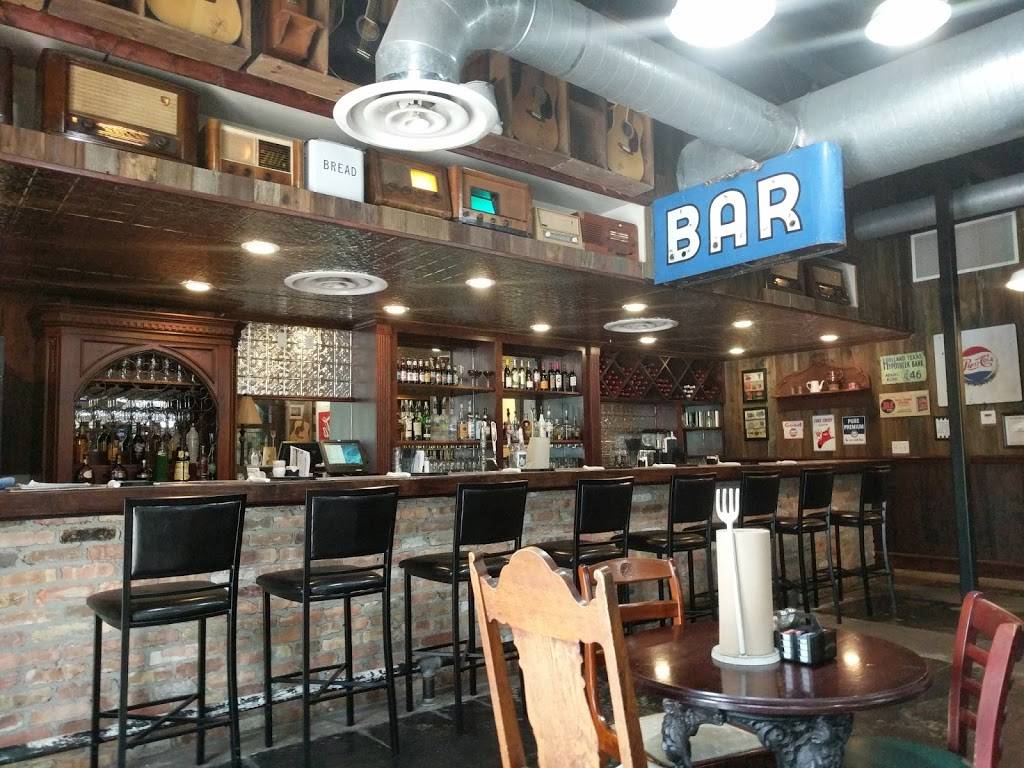 Dosey Doe Breakfast & BBQ | restaurant | 2626 Research Forest Dr B, The Woodlands, TX 77381, USA | 8328234414 OR +1 832-823-4414