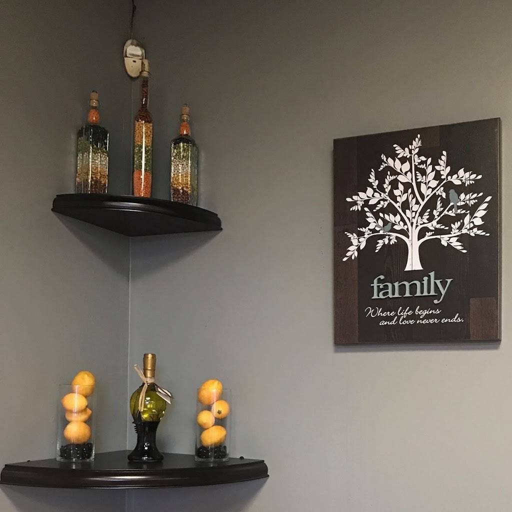 Roccos Pizza | restaurant | 661 Bridgeton Pike, Mantua Township, NJ 08051, USA | 8564649300 OR +1 856-464-9300