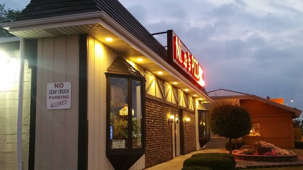 Ninos Pizza | restaurant | 4835 W 111th St, Alsip, IL 60803, USA | 7084239100 OR +1 708-423-9100