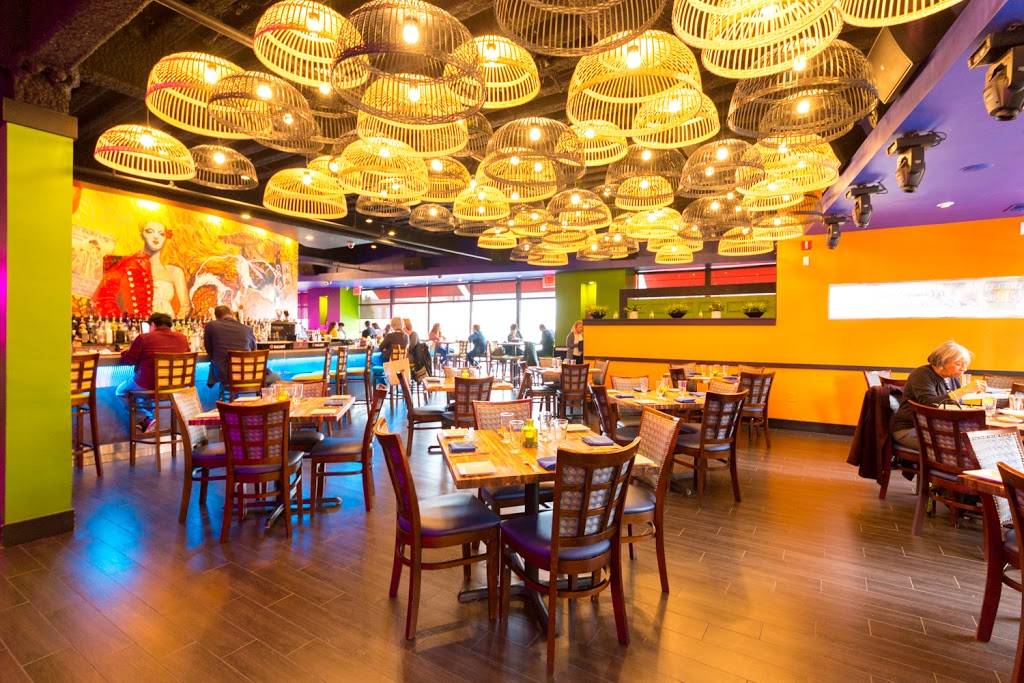 Esquina Latina Restaurant & Lounge | restaurant | 25 Liberty St, New Brunswick, NJ 08901, USA | 7325431630 OR +1 732-543-1630