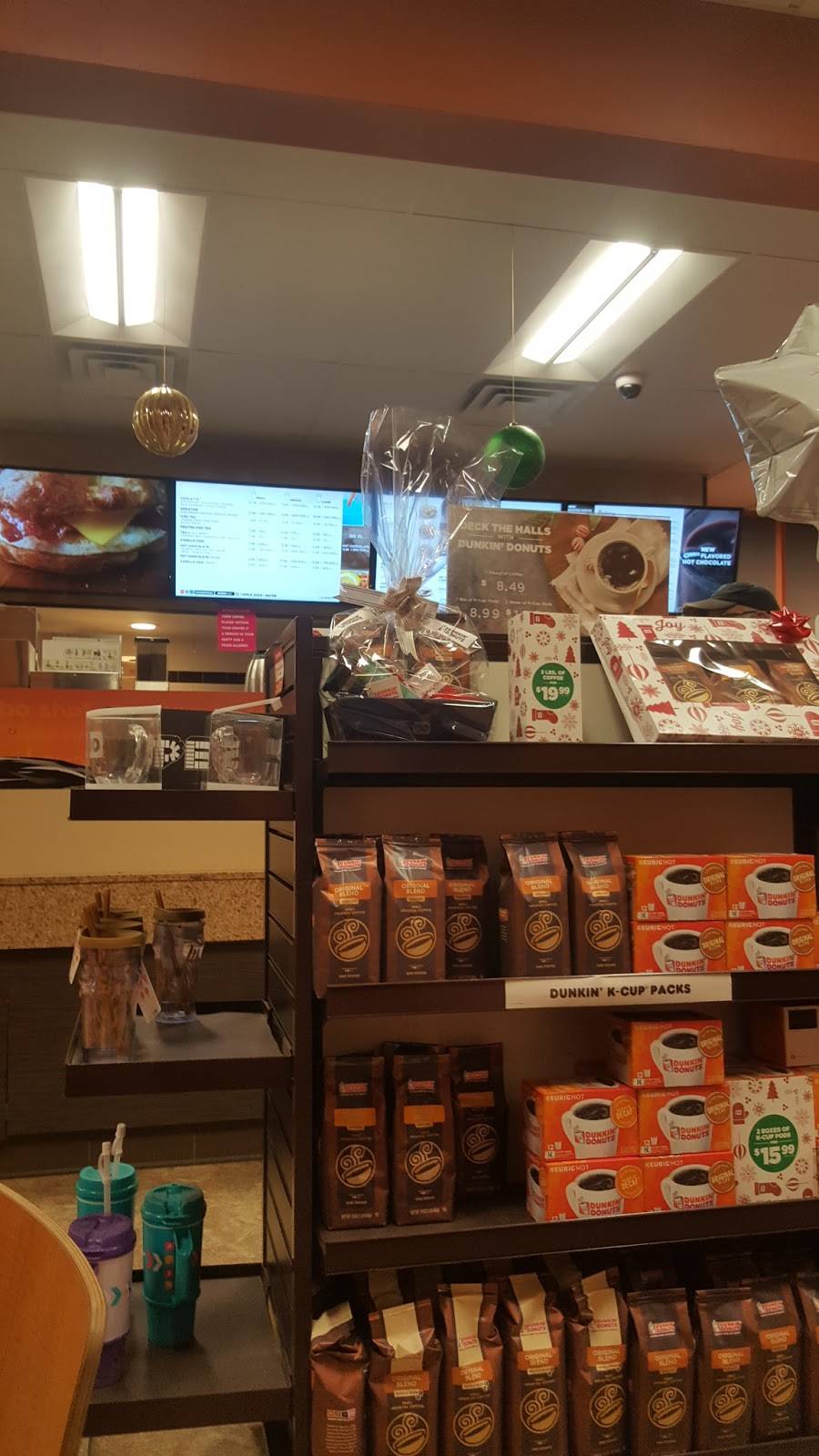 Dunkin | bakery | 6 Lord Square, Ipswich, MA 01938, USA | 9783560130 OR +1 978-356-0130