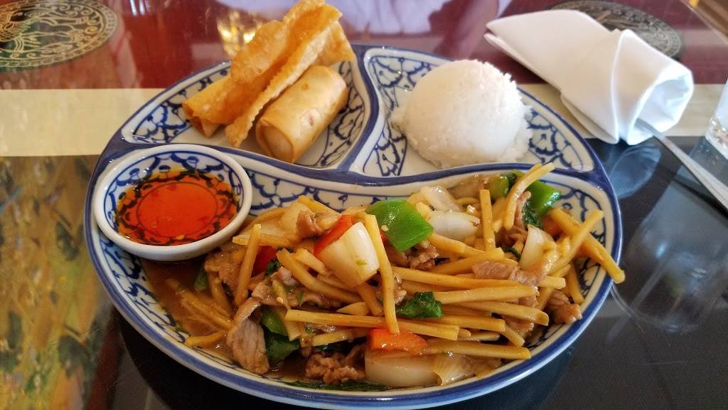 Siam Elephant Thai Restaurant | restaurant | 509 Linden Ave, Carpinteria, CA 93013, USA | 8056842391 OR +1 805-684-2391