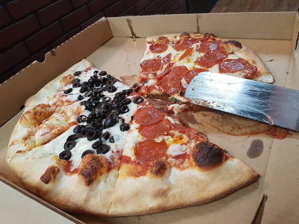 Humpavellis Pizza | restaurant | #A107, 3045 Columbia Blvd, Titusville, FL 32780, USA | 3212688009 OR +1 321-268-8009