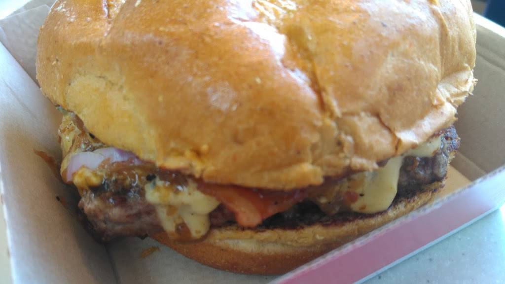 Wendys | restaurant | 482 US-23, Weber City, VA 24290, USA | 2763867505 OR +1 276-386-7505