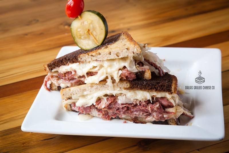 Dallas Grilled Cheese Co. (Bishop Arts) | restaurant | 310 W 7th St, Dallas, TX 75208, USA | 2149445515 OR +1 214-944-5515
