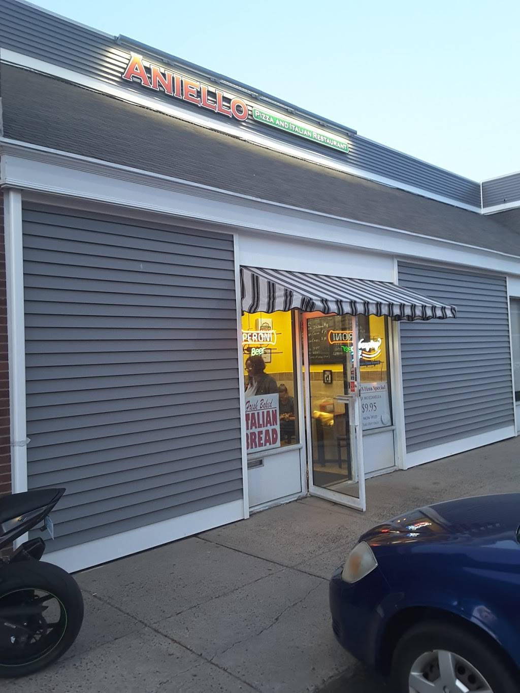 Aniellos Pizza and Italian Restaurant | restaurant | 346 Hemingway Ave, East Haven, CT 06512, USA | 2034675694 OR +1 203-467-5694