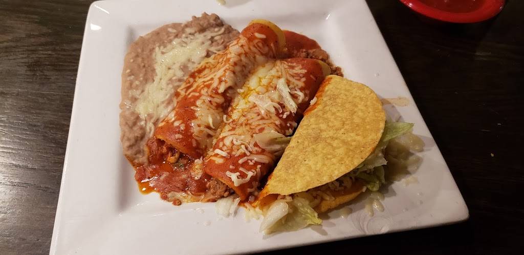 La Parrillada | restaurant | 7960 Crescent Park Dr, Gainesville, VA 20155, USA | 5712619352 OR +1 571-261-9352