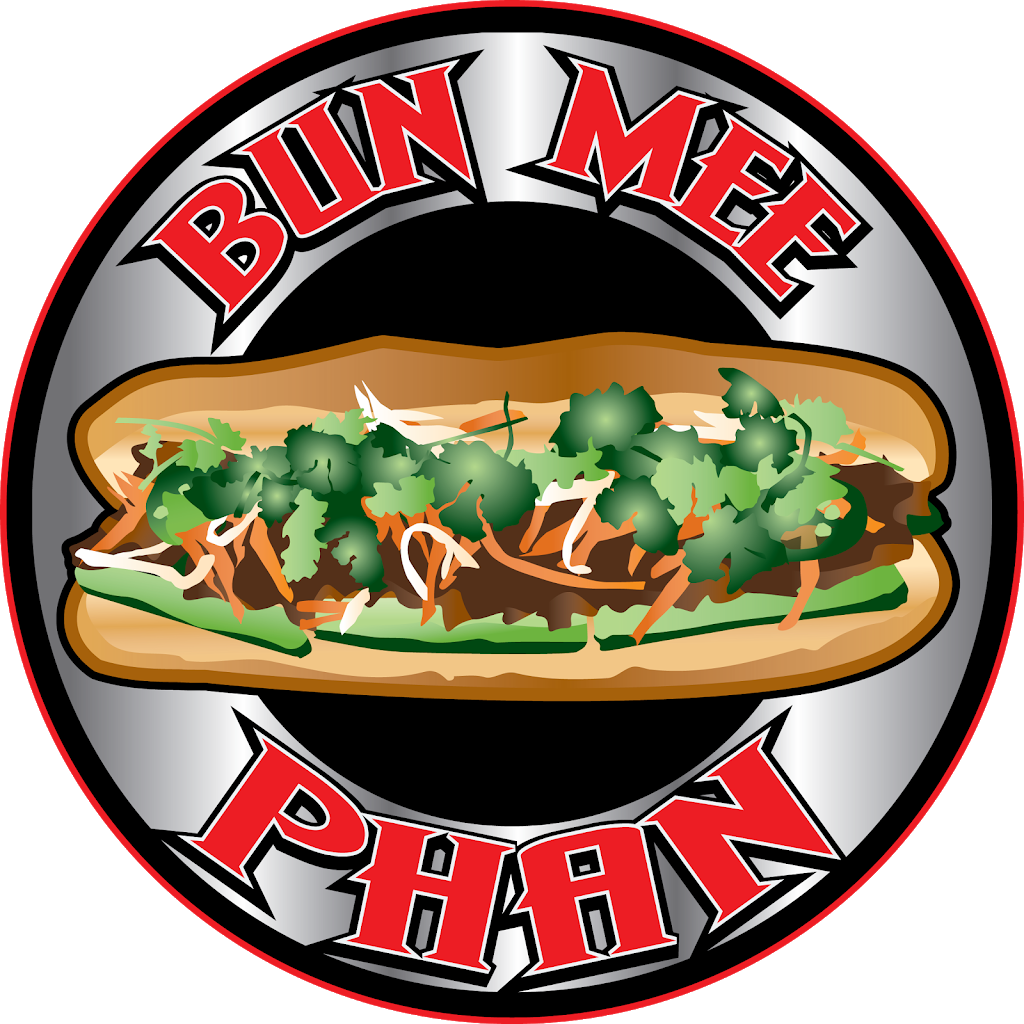 Bun Mee Phan | restaurant | 4011 N Oak Trafficway, Kansas City, MO 64116, USA | 8165996603 OR +1 816-599-6603