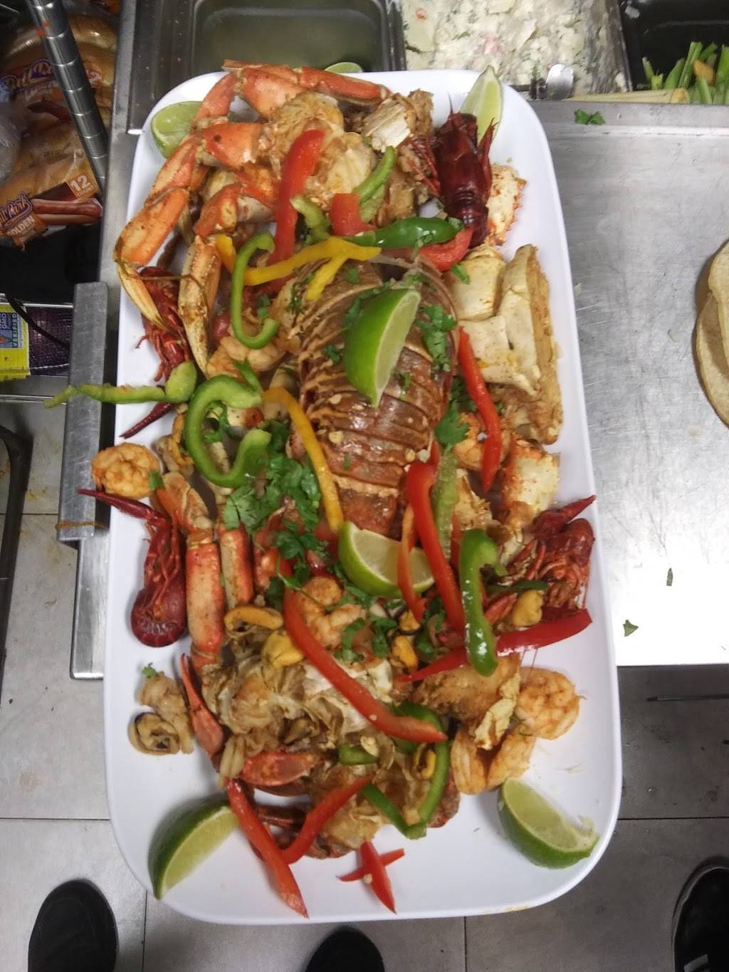 Tequilas Night Club Virginia Beach | restaurant | 475 S Lynnhaven Rd, Virginia Beach, VA 23452, USA | 7574565457 OR +1 757-456-5457