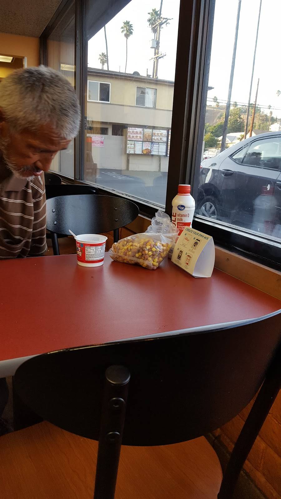 Jack in the Box | restaurant | 4965 Huntington Dr N, Los Angeles, CA 90032, USA | 3232279759 OR +1 323-227-9759