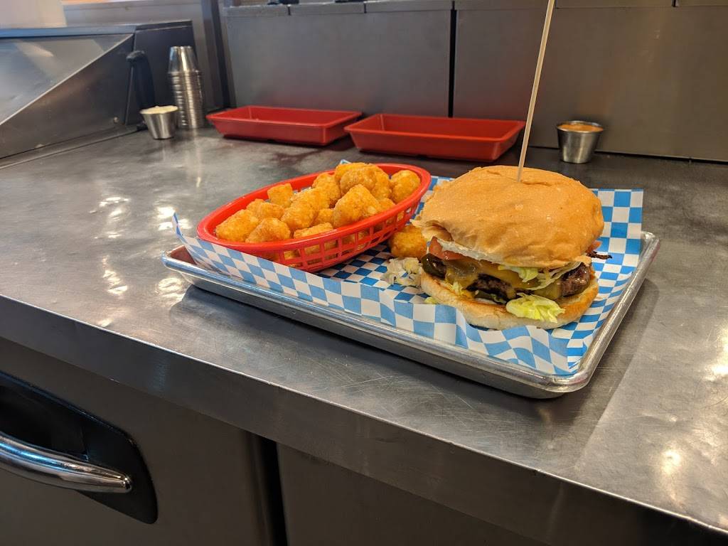 Kriners Burgers & Pies | restaurant | 3074 Mountain View Dr #151, Anchorage, AK 99508, USA | 9078847000 OR +1 907-884-7000