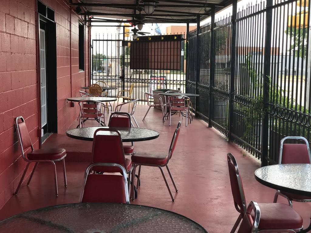 Pizza Bar None | restaurant | 609 S Jennings Ave, Fort Worth, TX 76104, USA | 8177206666 OR +1 817-720-6666