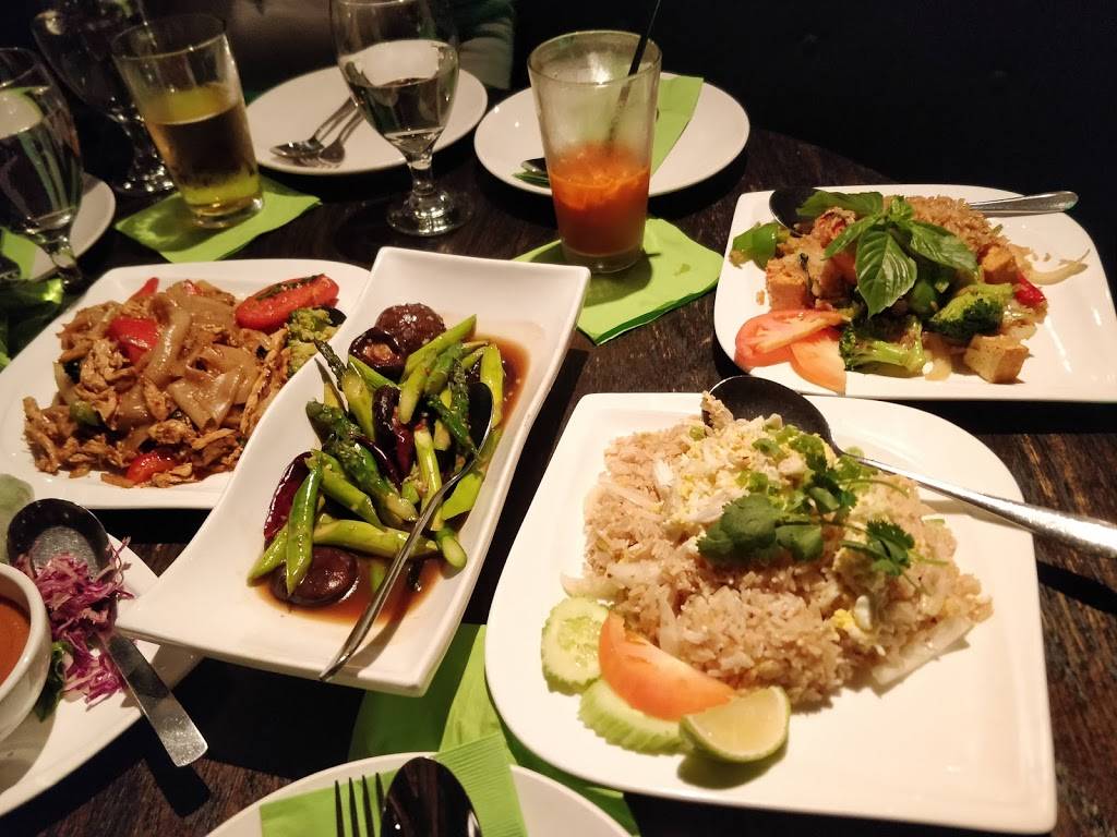 Bai Tong Restaurant | restaurant | 14804 NE 24th St, Redmond, WA 98052, USA | 4257478424 OR +1 425-747-8424