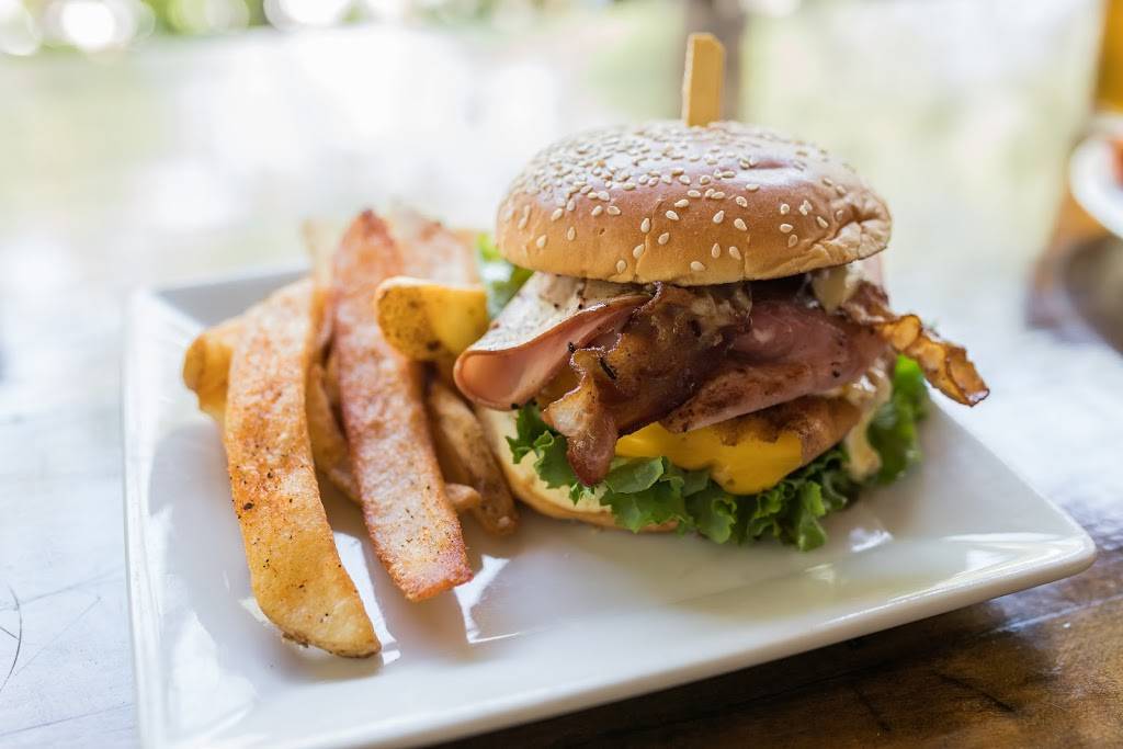 Sesame Burgers and Beer | restaurant | 675 Johnnie Dodds Blvd, Mt Pleasant, SC 29464, USA | 8438845553 OR +1 843-884-5553