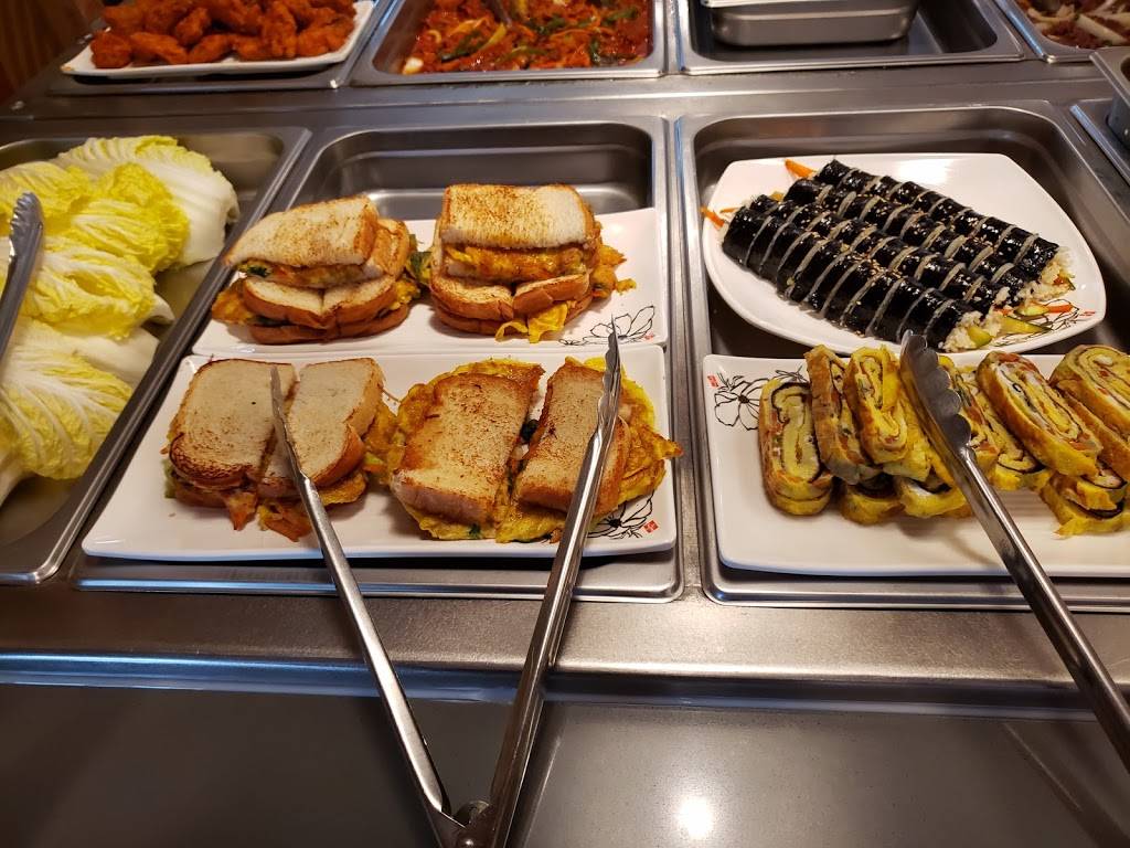 Golden Bell Korean Resturant | restaurant | 214 Tiny Town Rd, Clarksville, TN 37042, USA | 9312182260 OR +1 931-218-2260