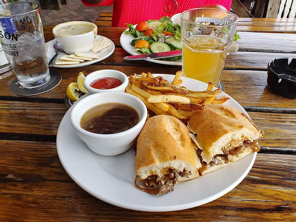 Capitol Pub | restaurant | 2401 N Henderson Ave, Dallas, TX 75206, USA | 2148879330 OR +1 214-887-9330