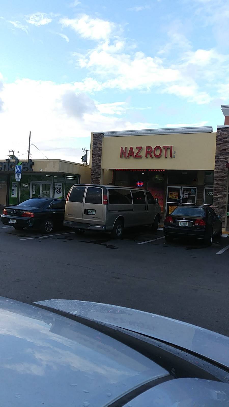 Naz Roti Palace | restaurant | 6329 Miramar Pkwy, Miramar, FL 33023, USA | 9549873964 OR +1 954-987-3964