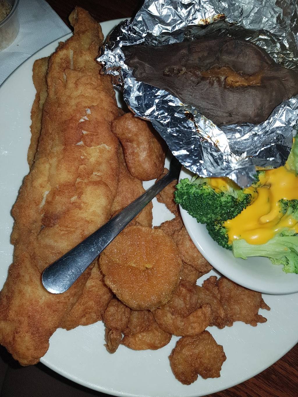 Thelmas Down Home Cooking | restaurant | 1935 Jake Alexander Blvd W, Salisbury, NC 28147, USA | 7046384396 OR +1 704-638-4396