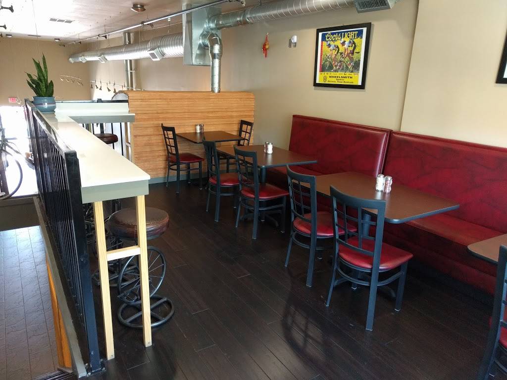 Velo City Pizza | restaurant | 168 W 25th Ave, San Mateo, CA 94403, USA | 6502688100 OR +1 650-268-8100