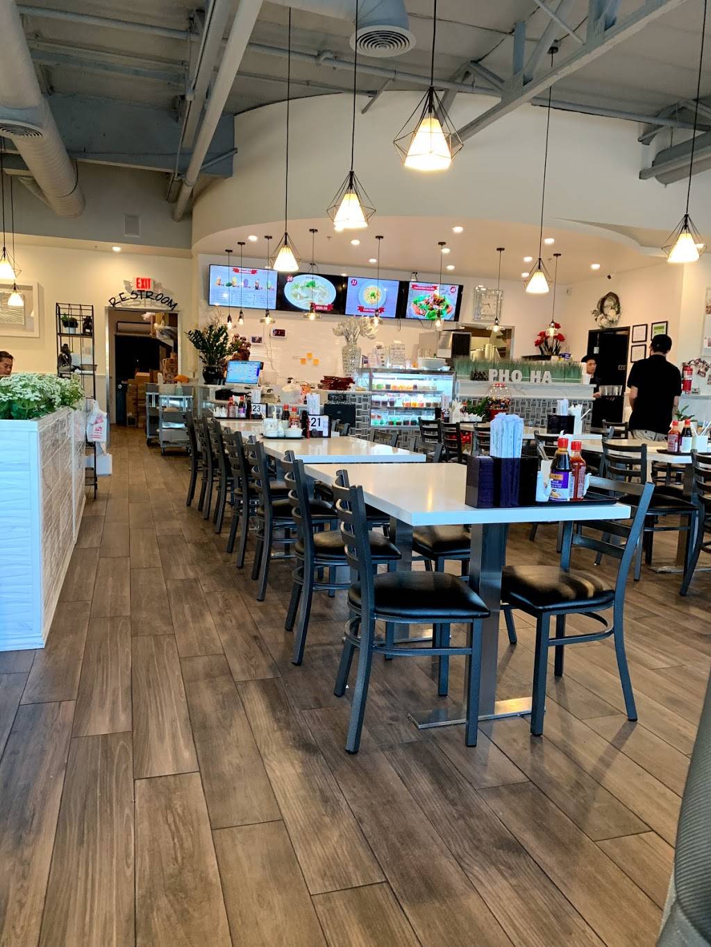 Pho Ha #7 | restaurant | 2851 Canyon Springs Pkwy STE C1, Riverside, CA 92507, USA | 9512353377 OR +1 951-235-3377