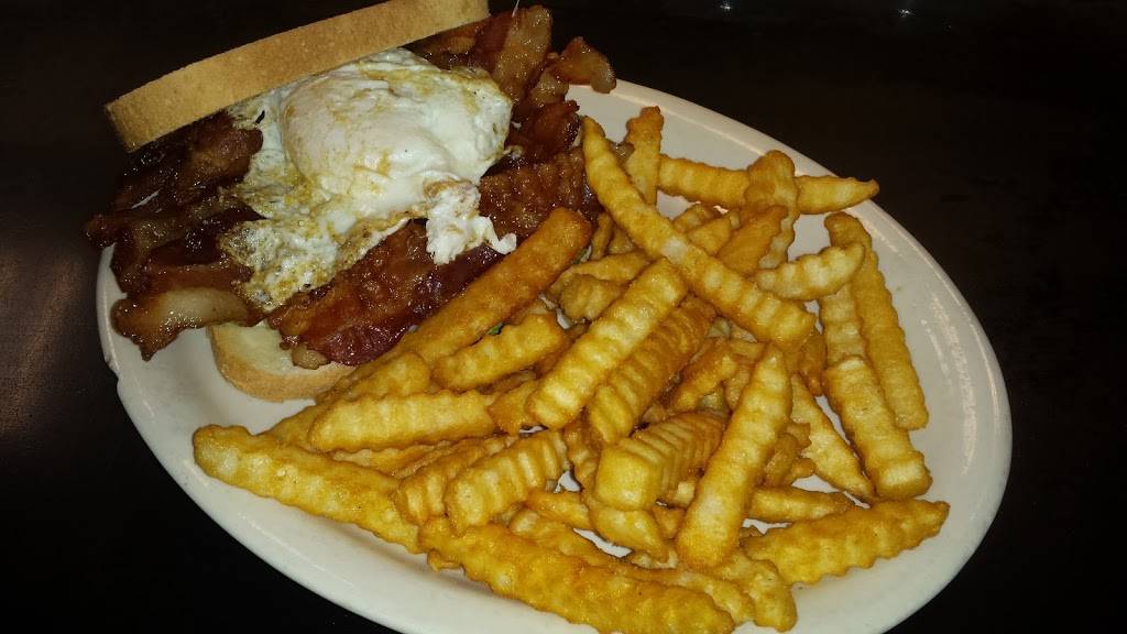 Finnegans Pub & Grill | restaurant | 4309 S 120th St, Omaha, NE 68137, USA | 4023336181 OR +1 402-333-6181