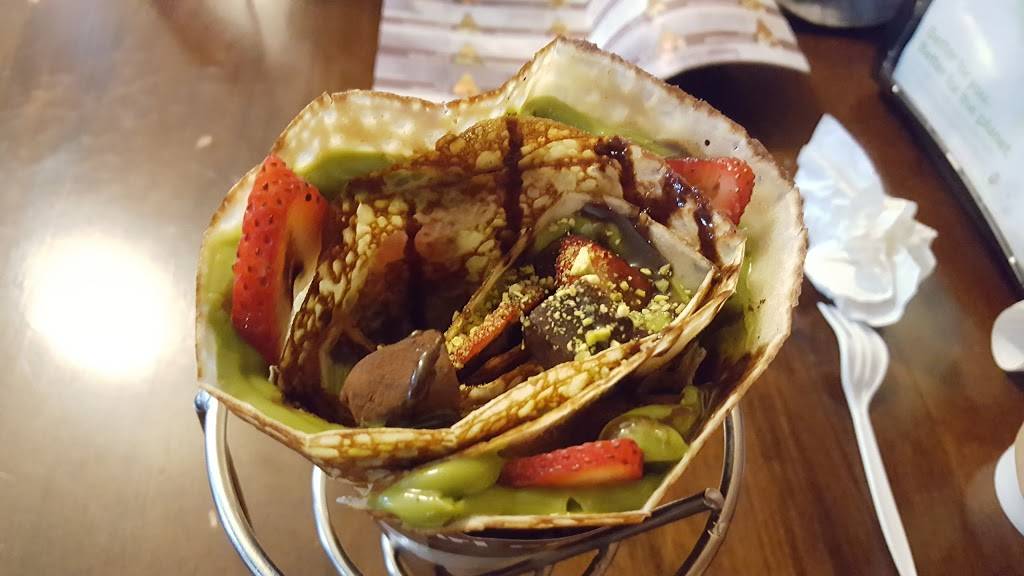 T-Swirl Crepe | restaurant | 36-16 30th Ave, Astoria, NY 11103, USA | 9178326815 OR +1 917-832-6815