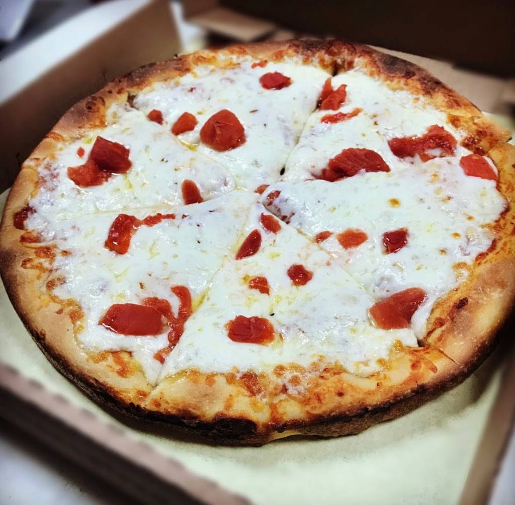 Numero Uno Pizza | restaurant | 17817 Chatsworth St, Granada Hills, CA 91344, USA | 8188311245 OR +1 818-831-1245