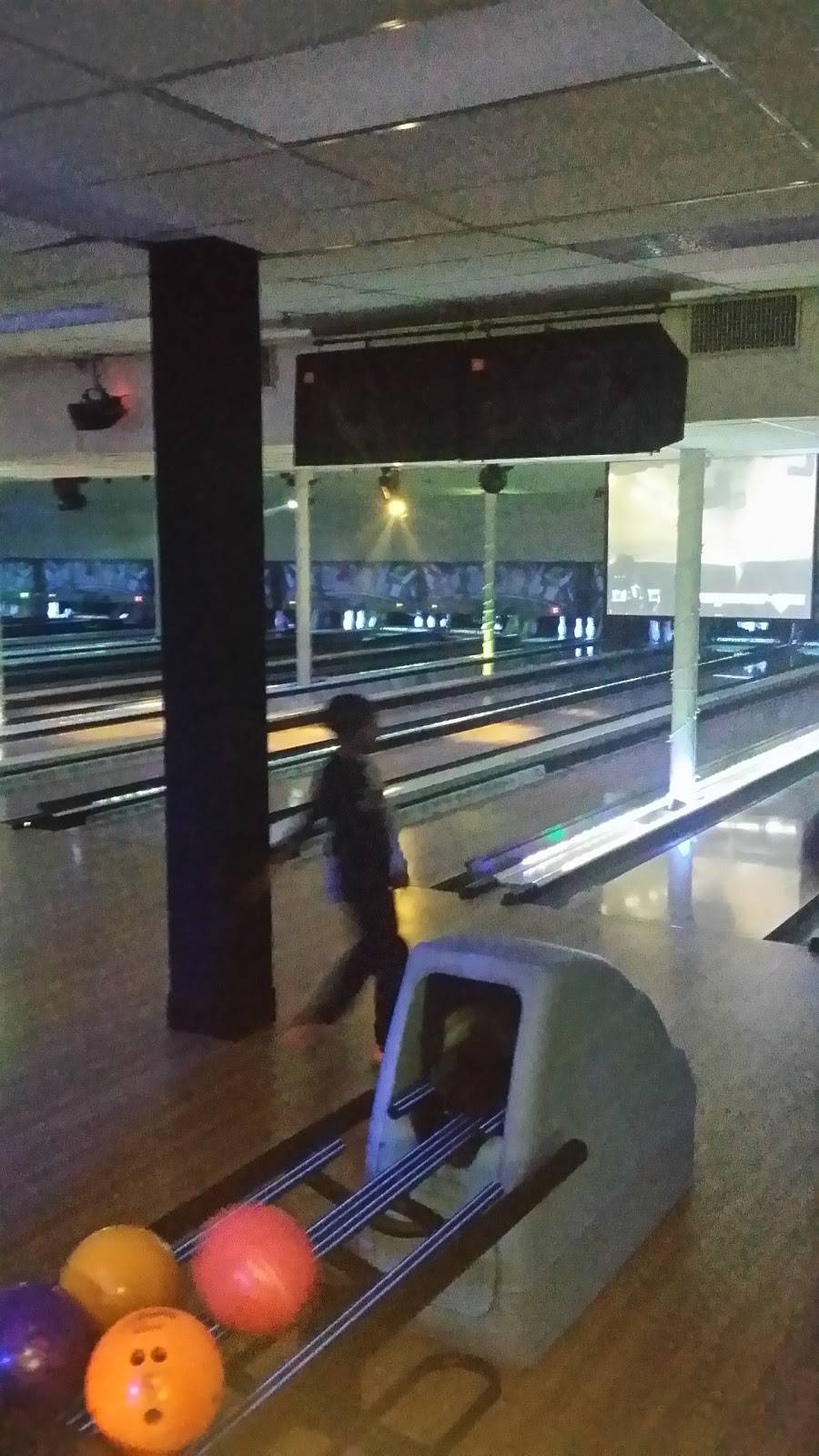 Fairview Lanes | meal takeaway | 21847 Lorain Rd, Cleveland, OH 44126, USA | 4403313244 OR +1 440-331-3244