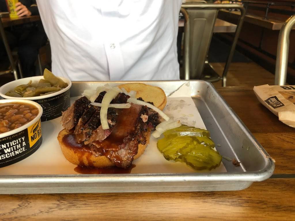 Dickeys Barbecue Pit | restaurant | 8330 W Bellfort Ave, Houston, TX 77071, USA | 2813240056 OR +1 281-324-0056