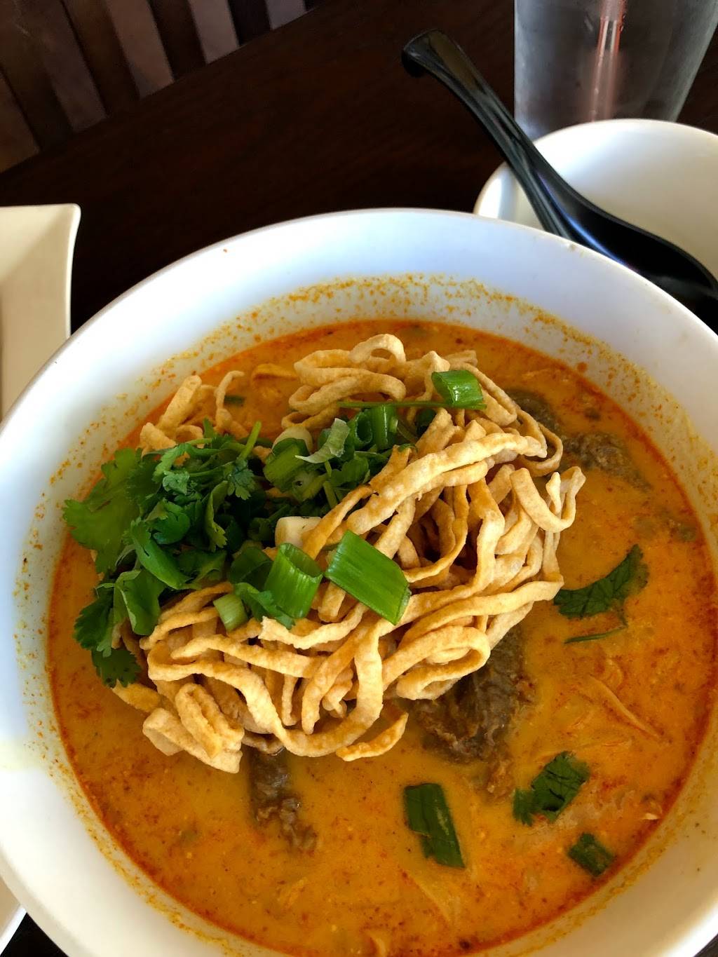 Eathai Bistro | restaurant | 6160 University Ave, San Diego, CA 92115, USA | 6195838888 OR +1 619-583-8888