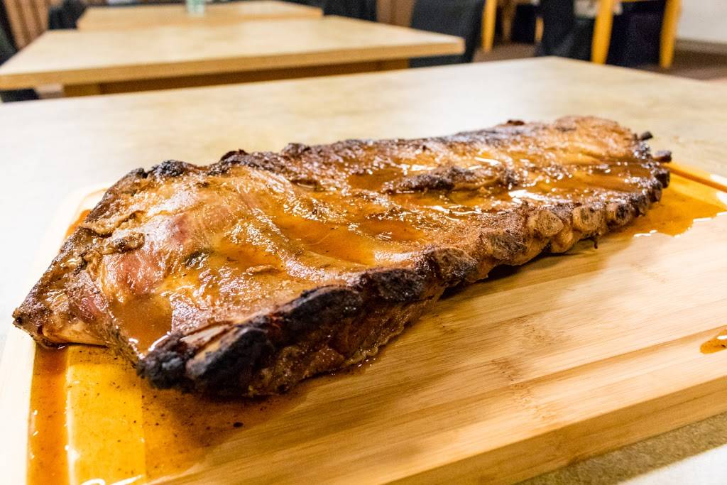 Jells 4 Ever BBQ | restaurant | 3703 N Memorial Pkwy, Huntsville, AL 35810, USA | 2563844543 OR +1 256-384-4543