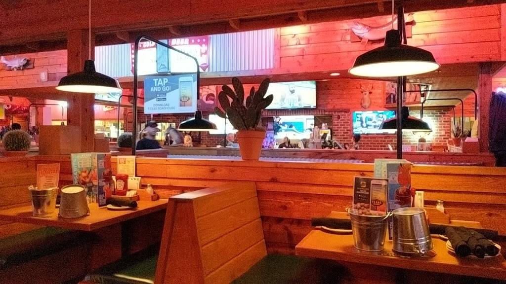 Texas Roadhouse | restaurant | 2856 Patriots Ln, Naperville, IL 60563, USA | 6307780960 OR +1 630-778-0960