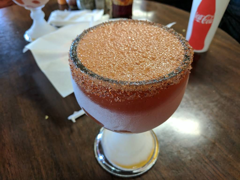 Gaetas Restaurant | restaurant | 7820 Monterey Rd, Gilroy, CA 95020, USA | 4087672422 OR +1 408-767-2422