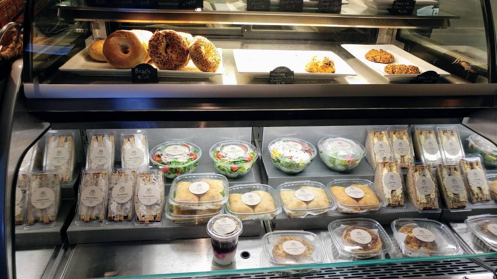 Coffee Barn | cafe | 392 Danbury Rd, Wilton, CT 06897, USA | 2036656909 OR +1 203-665-6909