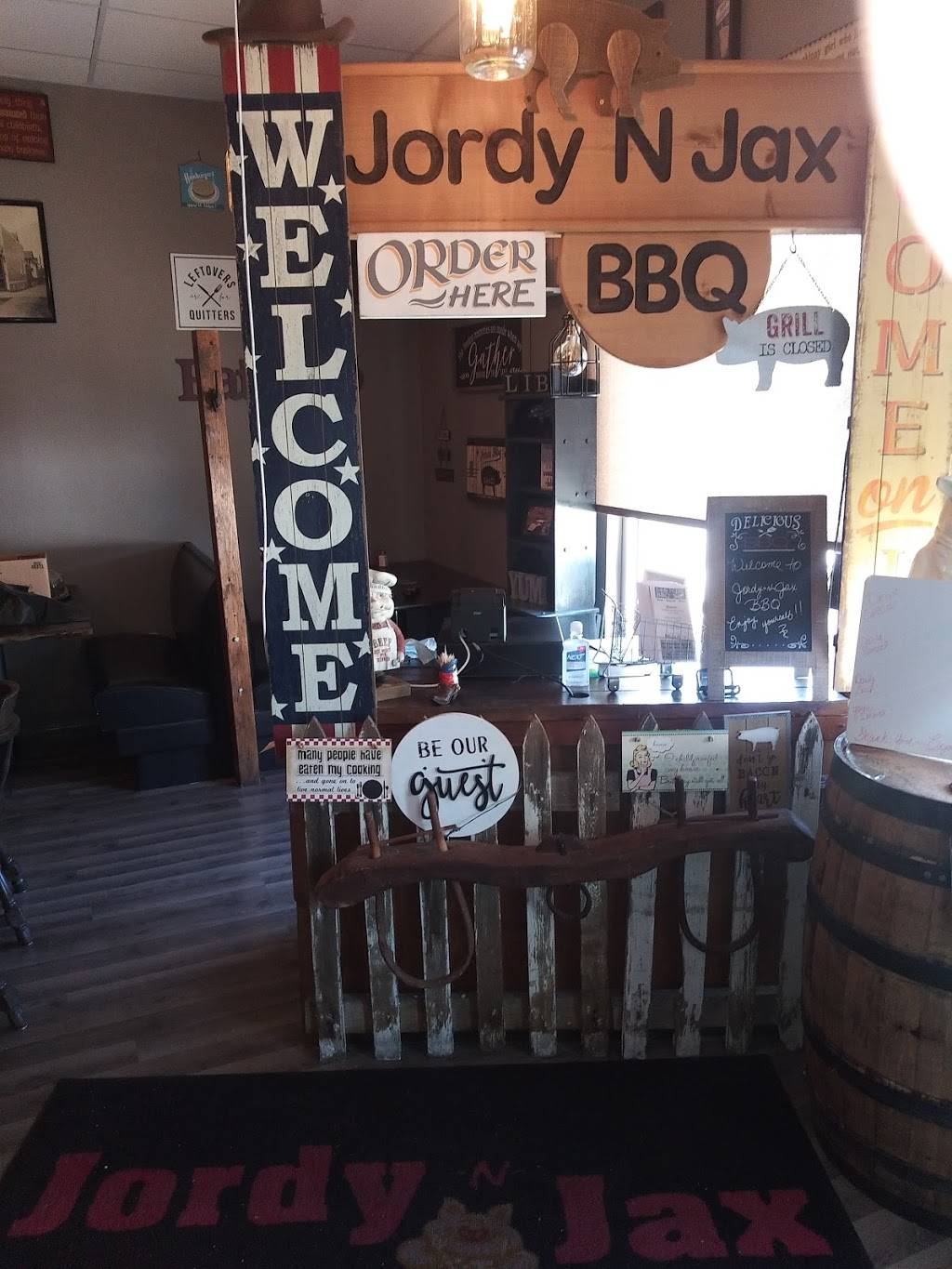 Jordy -N- Jax BBQ | restaurant | 5783 IN-10, De Motte, IN 46310, USA | 2193457421 OR +1 219-345-7421
