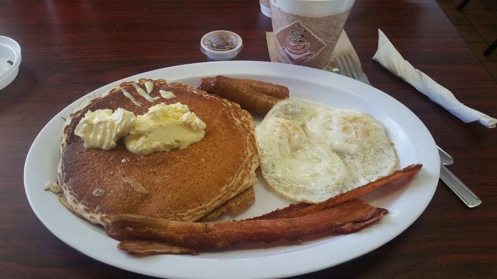 El Rey Taqueria | restaurant | 100 S May Ave, Oklahoma City, OK 73107, USA | 4052707894 OR +1 405-270-7894