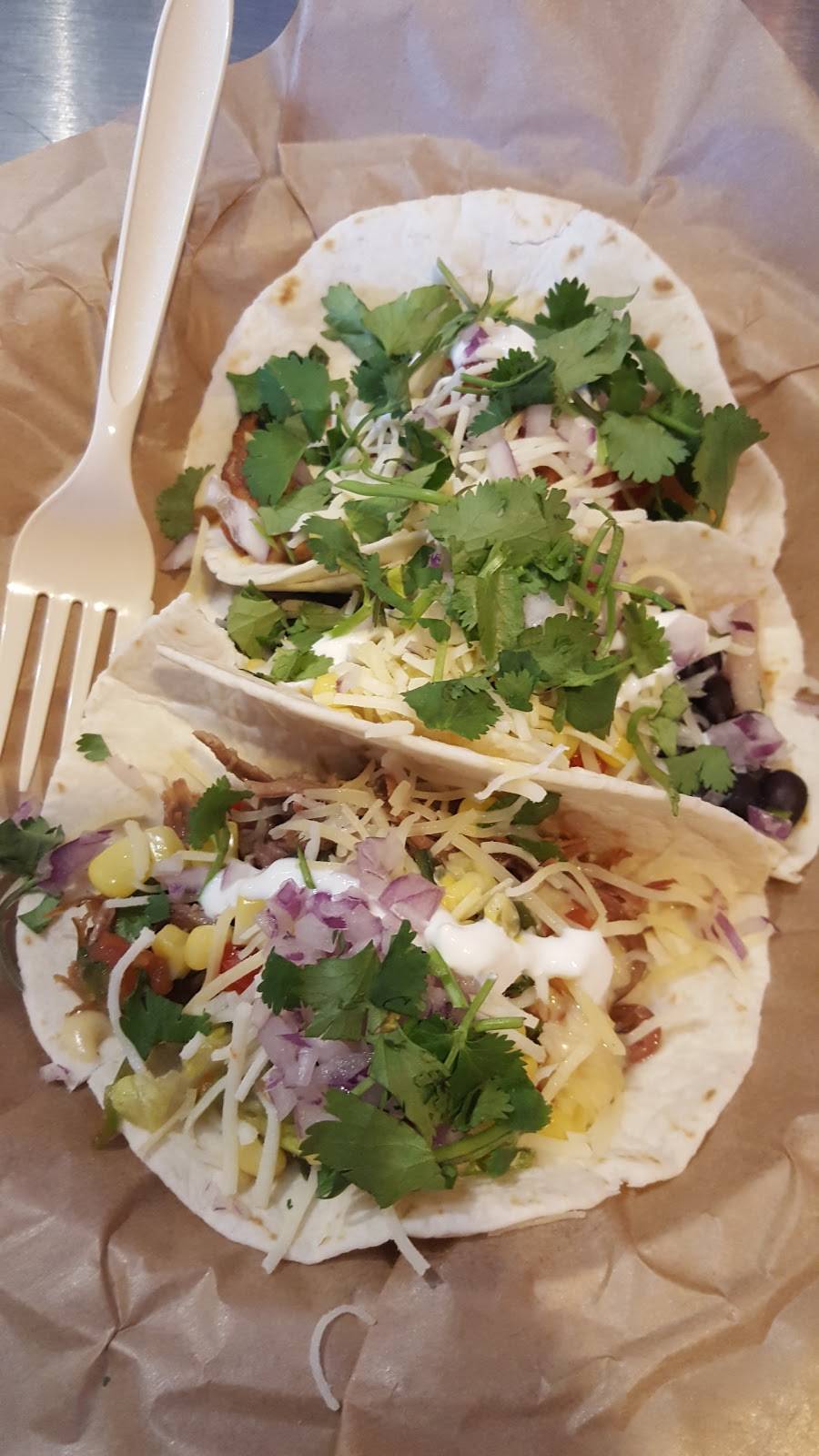 QDOBA Mexican Eats | restaurant | 70 Elm St, Westfield, NJ 07090, USA | 9083010050 OR +1 908-301-0050