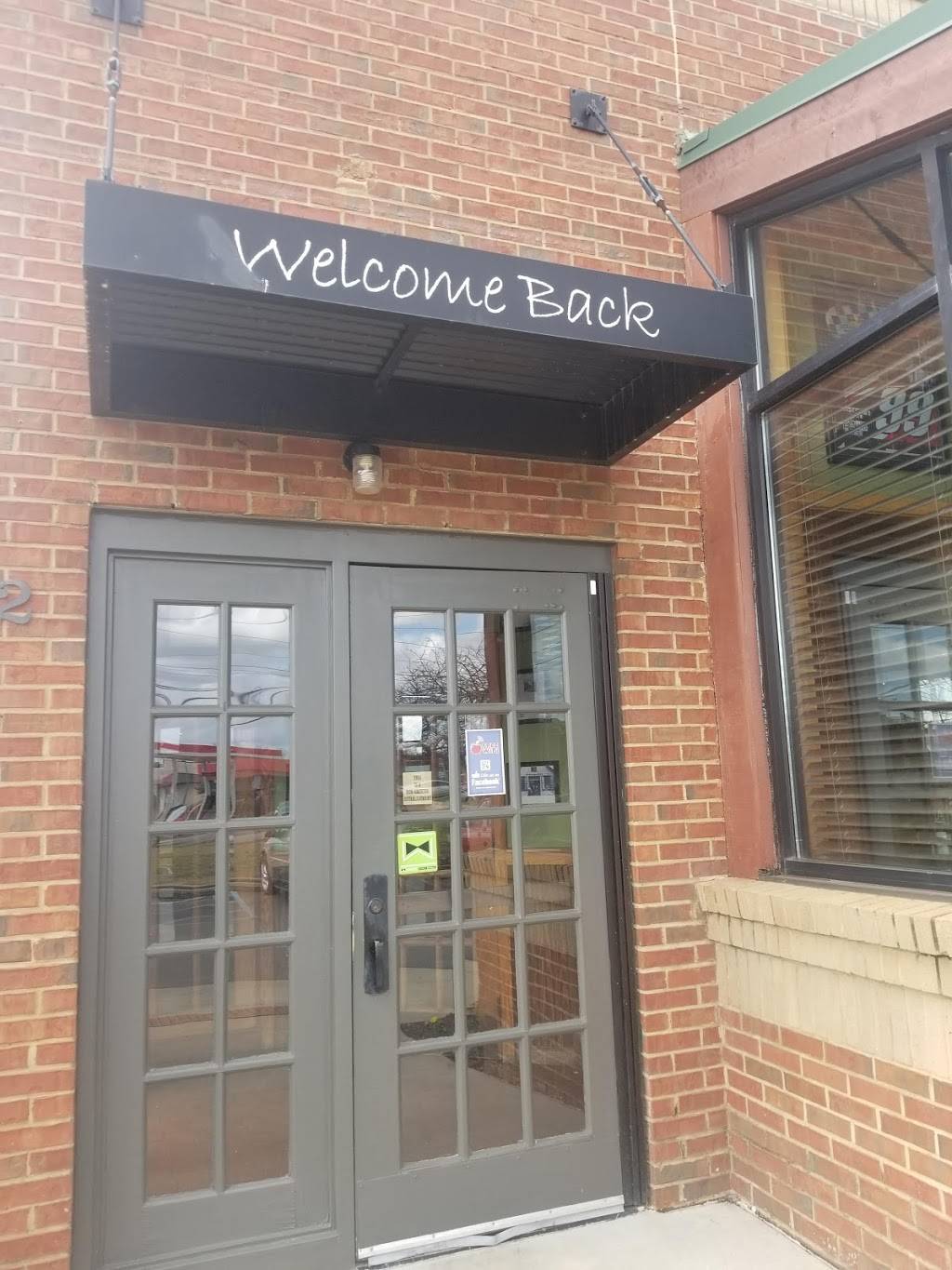 Applebees Grill + Bar | restaurant | 302 Hughes Rd, Madison, AL 35758, USA | 2567723441 OR +1 256-772-3441