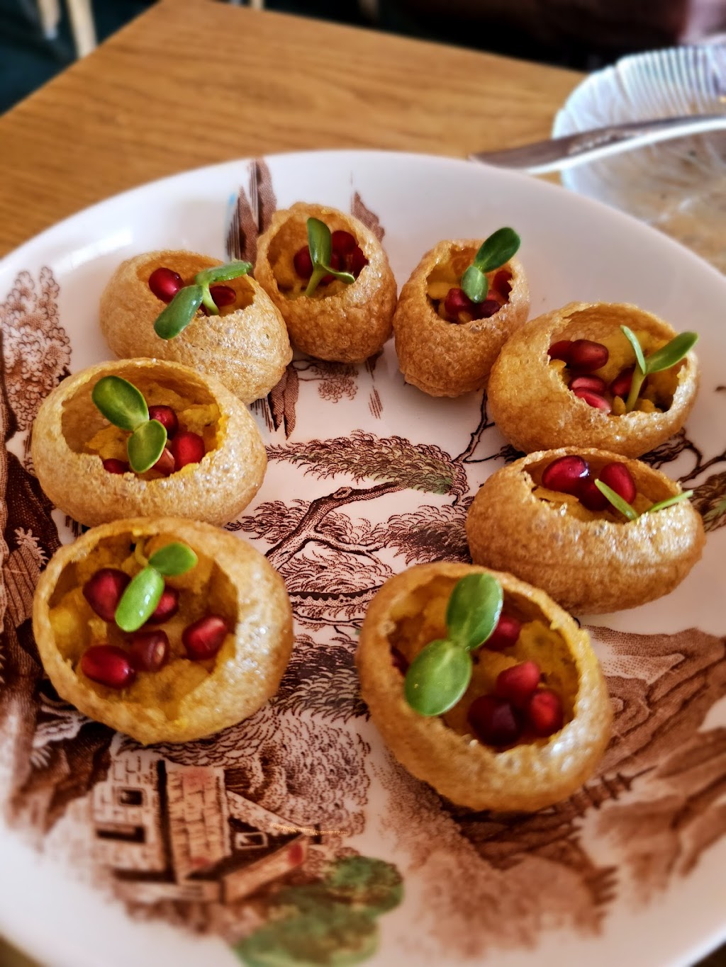 Mister Mao | restaurant | 4501 Tchoupitoulas St, New Orleans, LA 70115, USA | 5043452056 OR +1 504-345-2056