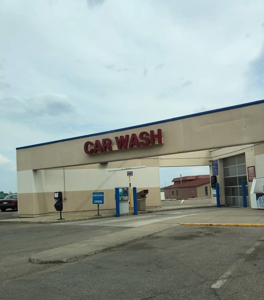 Holiday Stationstores | cafe | 1185 Main St S, Sauk Centre, MN 56378, USA | 3203526655 OR +1 320-352-6655