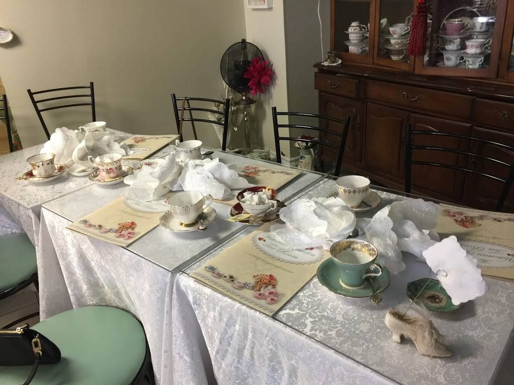 The Victorian Garden Tea Room | cafe | 313 Burnhamthorpe Rd, Etobicoke, ON M9B 2A2, Canada | 4162310028 OR +1 416-231-0028