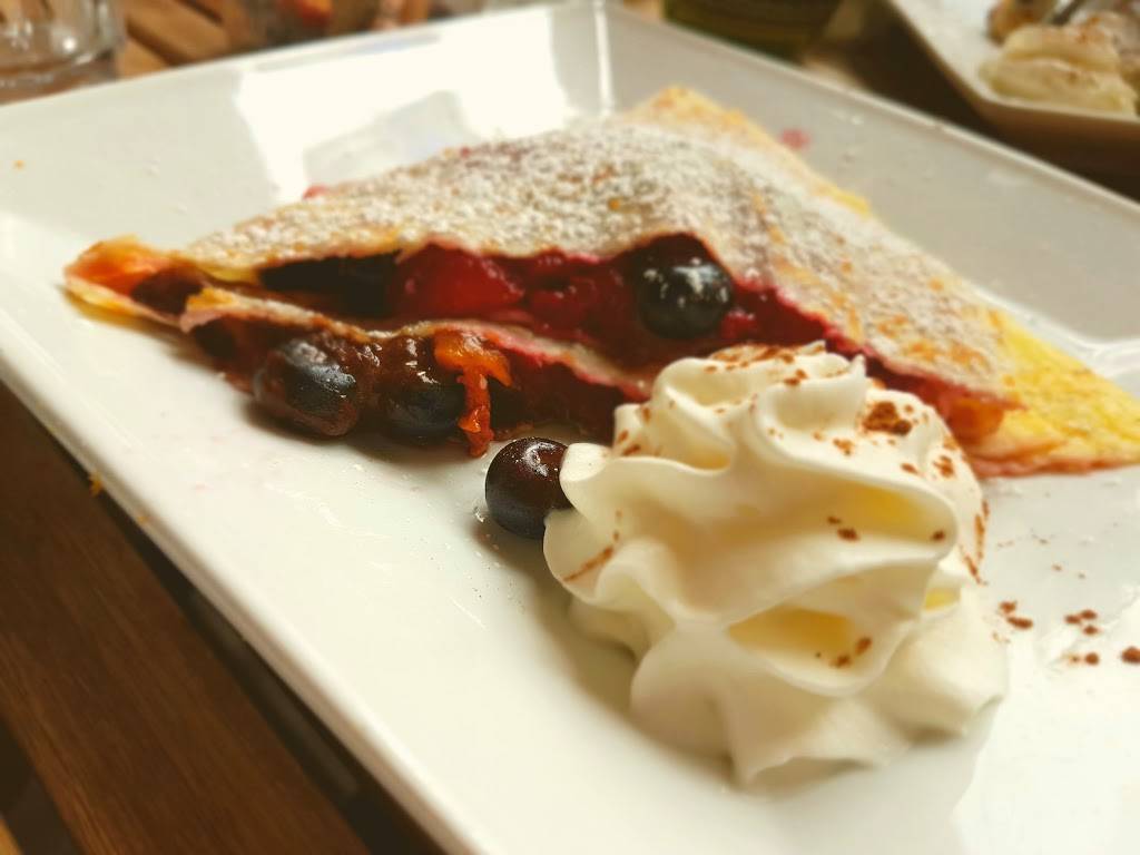 Cafe Crêperie Of Elora | restaurant | 40 W Mill St, Elora, ON N0B 1S0, Canada | 5198461618 OR +1 519-846-1618