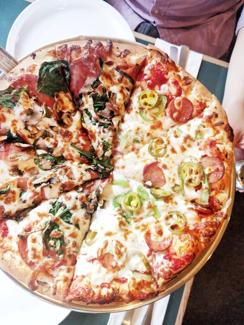 Jims Pizza & Pasta | restaurant | 22 Walton St, Port Hope, ON L1A 1M9, Canada | 9058856313 OR +1 905-885-6313